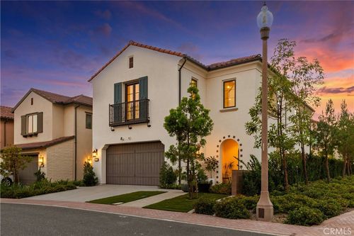 227 Fiore, Irvine, CA, 92602-1909 | Card Image