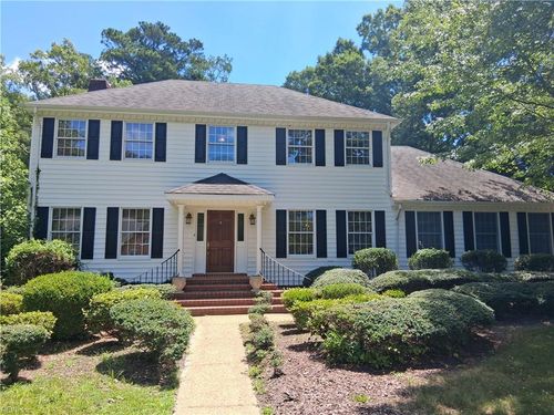 876 Bishopsgate Ln, Virginia Beach, VA, 23452-6179 | Card Image