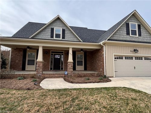 5019 Peppertree Rd, Clemmons, NC, 27012-8242 | Card Image