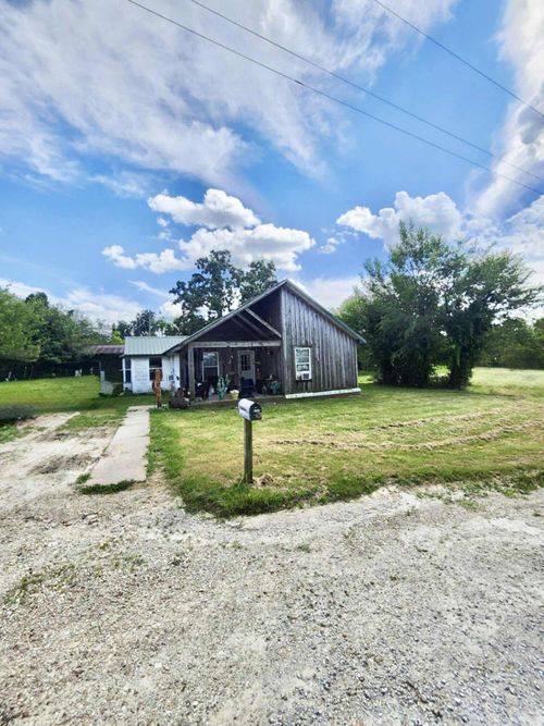 10090 Sunshine Dr, Mountain Grove, MO, 65711-2802 | Card Image