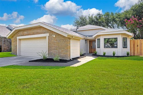 15708 Ranchita Drive, Dallas, TX, 75248 | Card Image