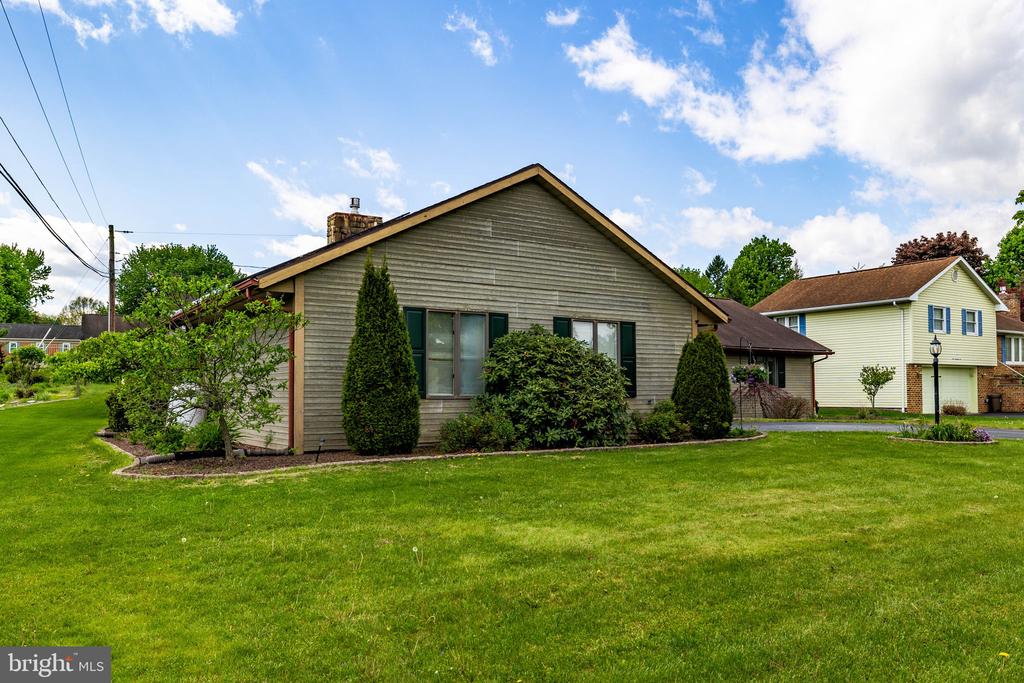 Residential in WILLIAMSPORT 3