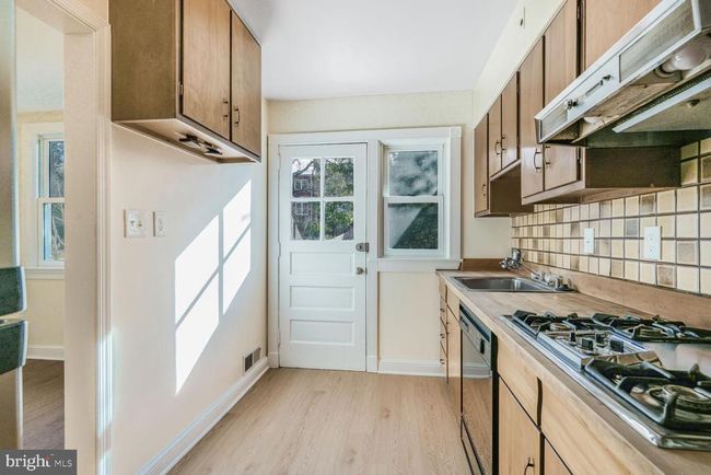 826 S Royal St, Townhouse with 3 bedrooms, 2 bathrooms and null parking in ALEXANDRIA VA | Image 10