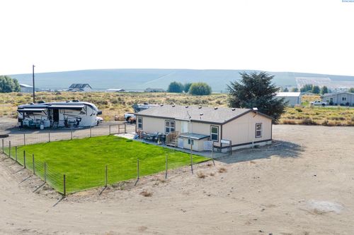 24617 E Sr 224, Benton City, WA, 99320-7539 | Card Image