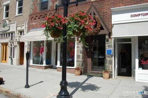 3d-271 Greenwich Ave, Greenwich, CT, 06830-6502 | Card Image