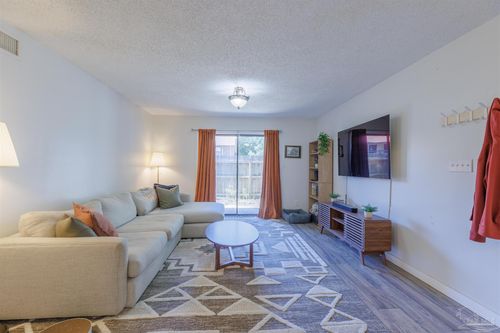 m4-2299 Scenic Hwy, Pensacola, FL, 32503-6697 | Card Image