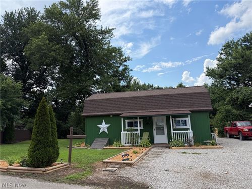 12 Hemlock St, Elizabeth, WV, 26143-7354 | Card Image