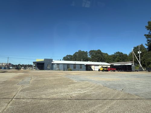 716 N Gloster St., Tupelo, MS, 38801 | Card Image