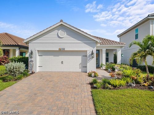 4584 Centaurus Cir, Naples, FL, 34120-0506 | Card Image