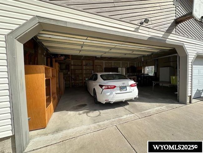 530 Juniper St, House other with 5 bedrooms, 3 bathrooms and null parking in Green River WY | Image 38