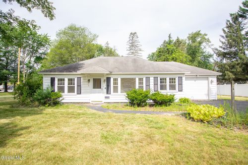 4 Weiser St, Glenmont, NY, 12077-3419 | Card Image