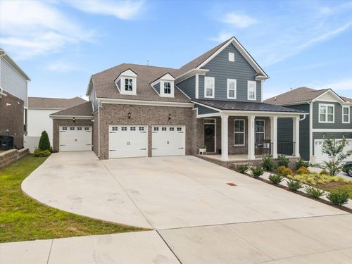 552 Gingerwood Ln, Hendersonville, TN, 37075-3003 | Card Image