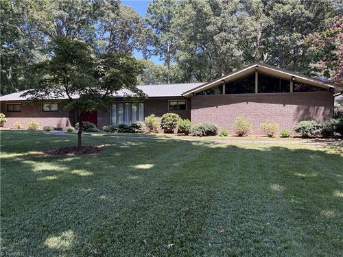 107 Augusta Dr, Statesville, NC, 28625-4601 | Card Image