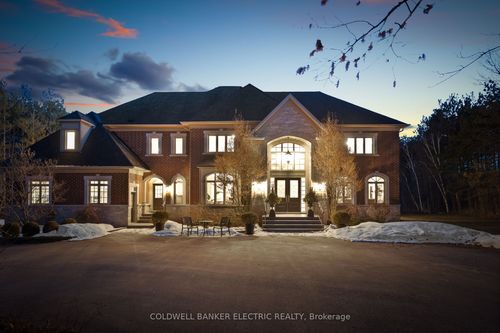 7 Deer Run, Uxbridge, ON, L9P0K9 | Card Image