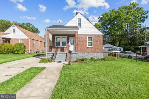 2004 Englewood Ave, GWYNN OAK, MD, 21207-5201 | Card Image
