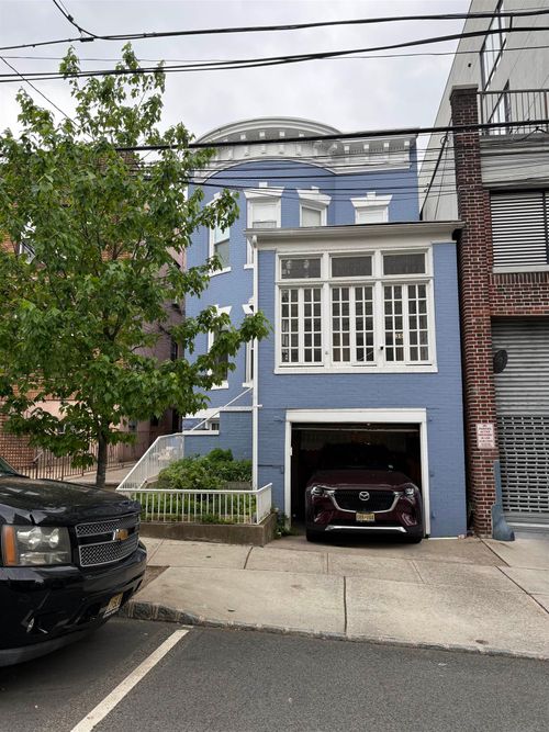 1-35 50th St, Weehawken, NJ, 07086-7500 | Card Image