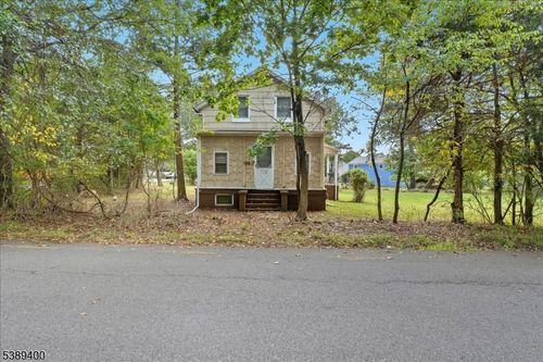 225 Irvington Ave, Somerset, NJ, 08873-3078 | Card Image