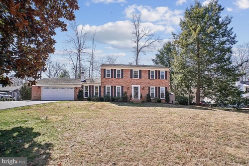 3268 Fox Mill Rd, Oakton, VA, 22124-2014 | Card Image
