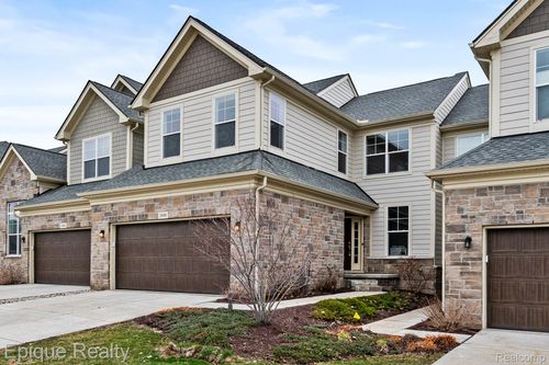 3090 Spurway Dr, Ann Arbor, MI, 48105-1497 | Card Image