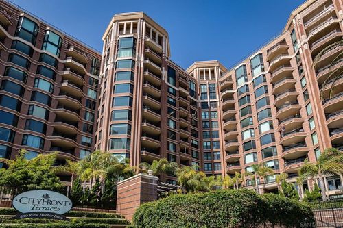 720-500 W Harbor Dr, San Diego, CA, 92101-7743 | Card Image