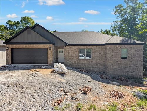 284 Stoneykirk Dr, Bella Vista, AR, 72715-3814 | Card Image