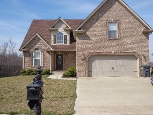 1313 Chinook Cir, Clarksville, TN, 37042-8209 | Card Image