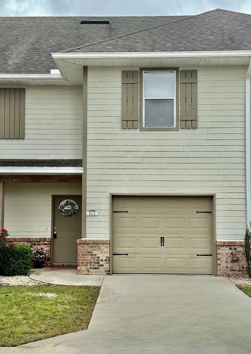 513 Arbor Lake Dr, Crestview, FL, 32536-1907 | Card Image
