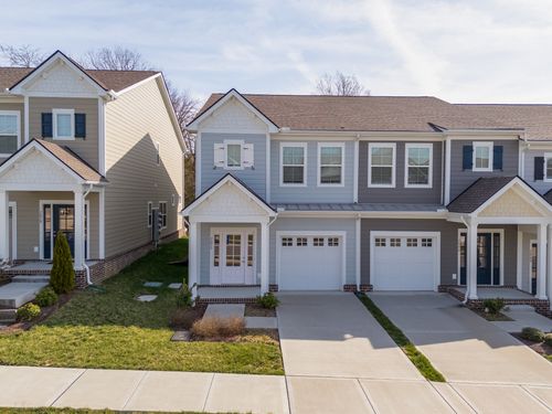 7072 Gracious Dr, Franklin, TN, 37064-4107 | Card Image