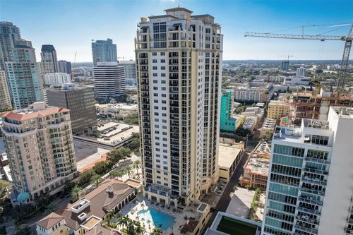 305-300 Beach Dr Ne, ST PETERSBURG, FL, 33701-3404 | Card Image