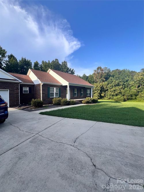 215 Rebecca Ln, Salisbury, NC, 28146-9034 | Card Image