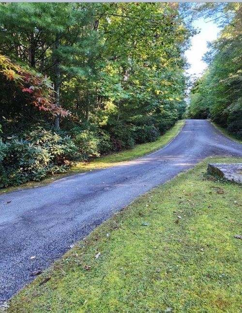 67 Big Pine Rd, Sapphire, NC, 28774-9579 | Card Image