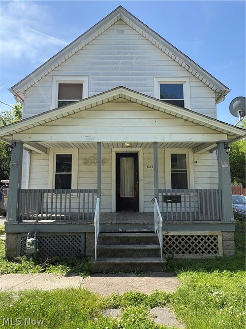 823 W 17th Street, Lorain, OH, 44052 | Card Image