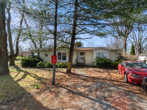 928 S Broadway St, Pendleton, IN, 46064-9570 | Card Image