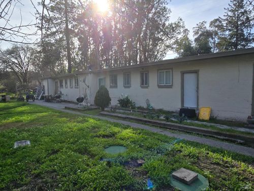 8-41 Sparkes Road, Sebastopol, CA, 95472 | Card Image