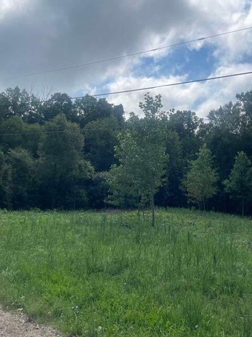 3080 Pershing Dr, Coloma, MI, 49038-9436 | Card Image