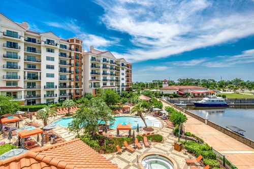5-301-8121 Amalfi Pl, Myrtle Beach, SC, 29572-8157 | Card Image