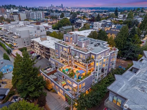 605-4847 California Ave Sw, Seattle, WA, 98116-4473 | Card Image