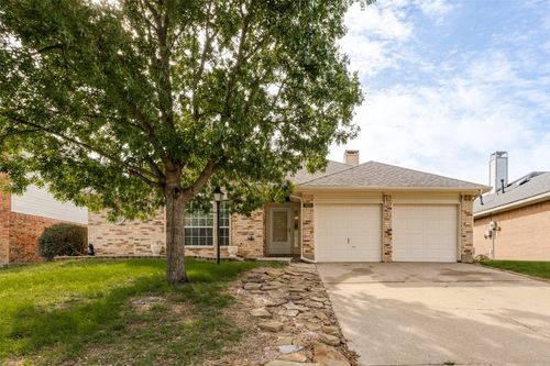 1905 Timberline Ln, Sherman, TX, 75092-6039 | Card Image