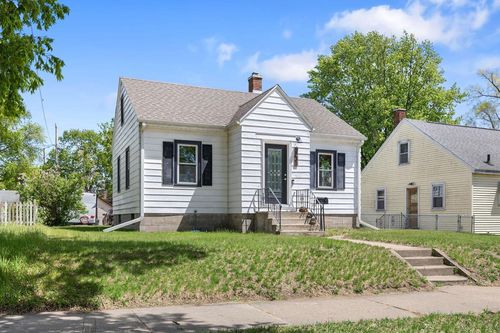 2231 14th Street S, La Crosse, WI, 54601 | Card Image
