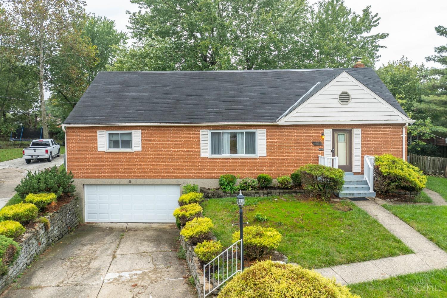 Plantation Way, Cincinnati, OH 45224