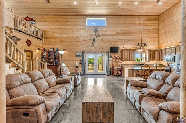 14426 110 Th St, House other with 5 bedrooms, 3 bathrooms and null parking in Oskaloosa KS | Image 6