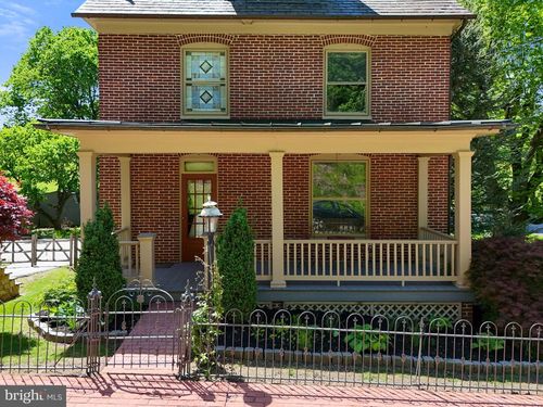 30 E Main St, RAILROAD, PA, 17355-9701 | Card Image