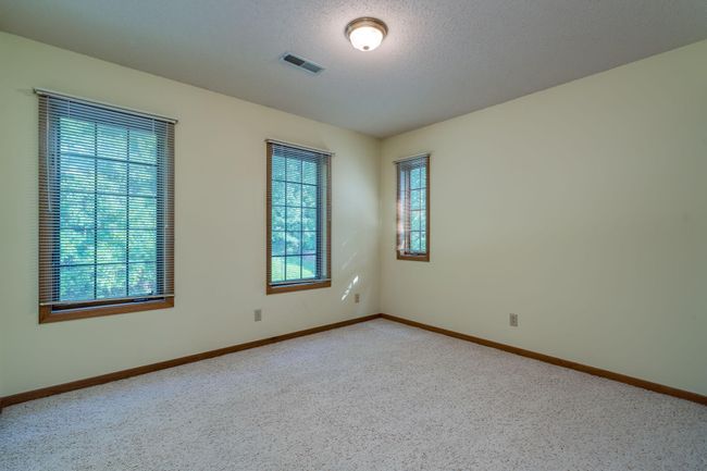 19-web-or-mls-957-belvista-dr.jpg | Image 19