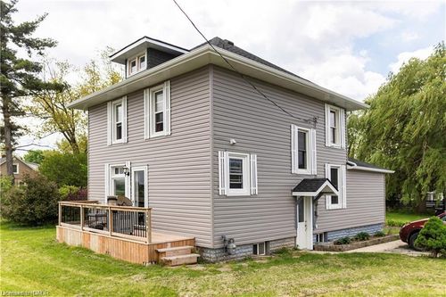 3067 Garrison Rd, Ridgeway, ON, L0S1N0 | Card Image