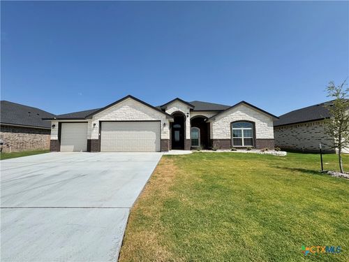 718 Golden Eagle Dr, Salado, TX, 76571-6680 | Card Image