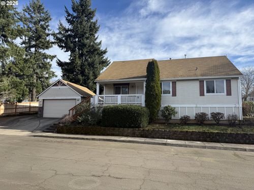 3887 Cascadia Village Dr, Sandy, OR, 97055 | Card Image