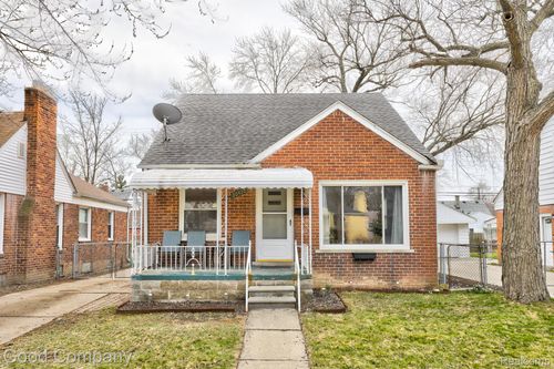 20420 Roscommon St, Harper Woods, MI, 48225-2259 | Card Image