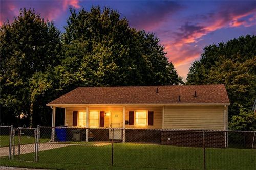 ave-4866 Texas Avenue, Norfolk, VA, 23513 | Card Image