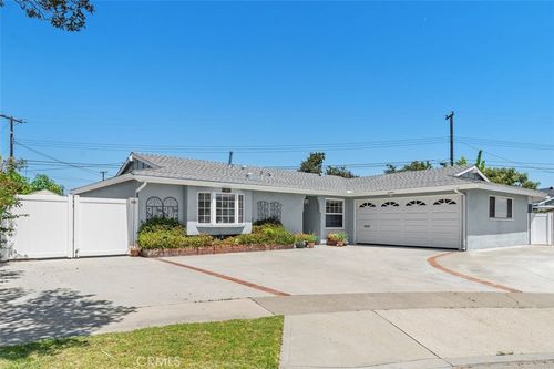 11852 Garnet Cir, Garden Grove, CA, 92845-1210 | Card Image