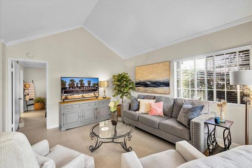 unit-83-2700 Lawrence Crossley Rd, Palm Springs, CA, 92264-6531 | Card Image